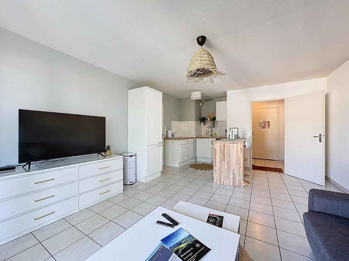 Апартаменти Sejour Cosy - Lit 180X200 - Wifi - Parking Клермон-Ферран Екстер'єр фото